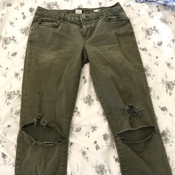 Army green Rue 21 jeans - Picture 1 of 2